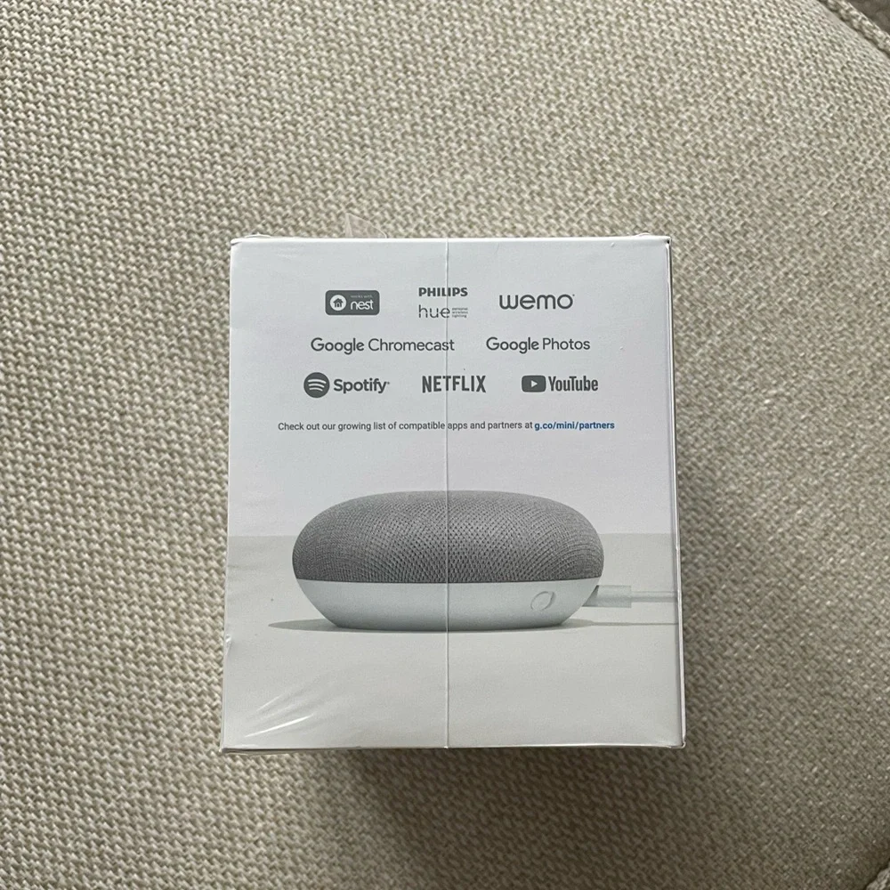 Google Home Mini